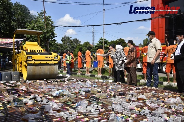 Polres Bogor, Miras, Panti Pijat, Prostitusi