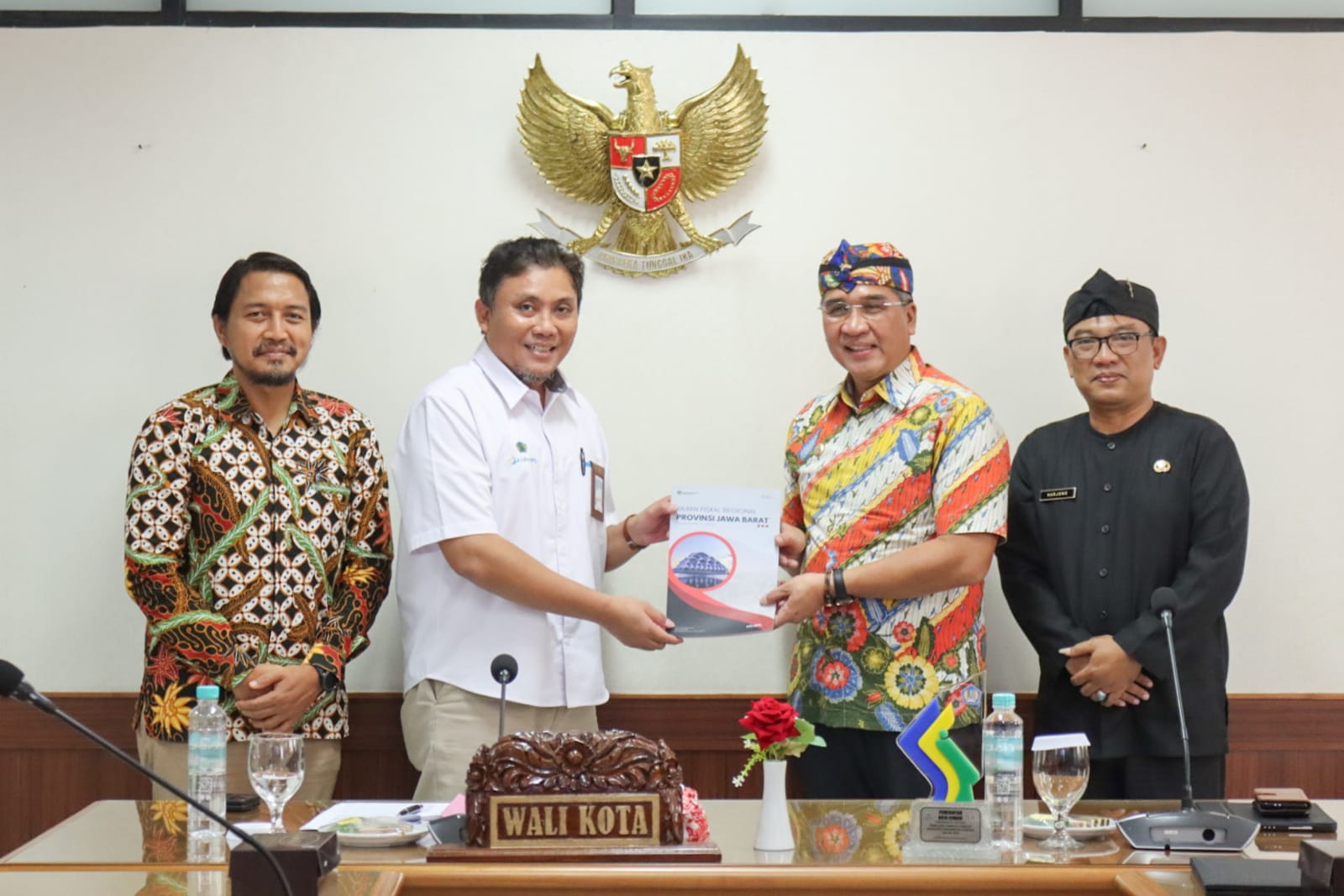 Pemerintah Kota Cimahi Raih Penghargaan Debitur Terbaik Tahun 2022 dari Kementerian Keuangan